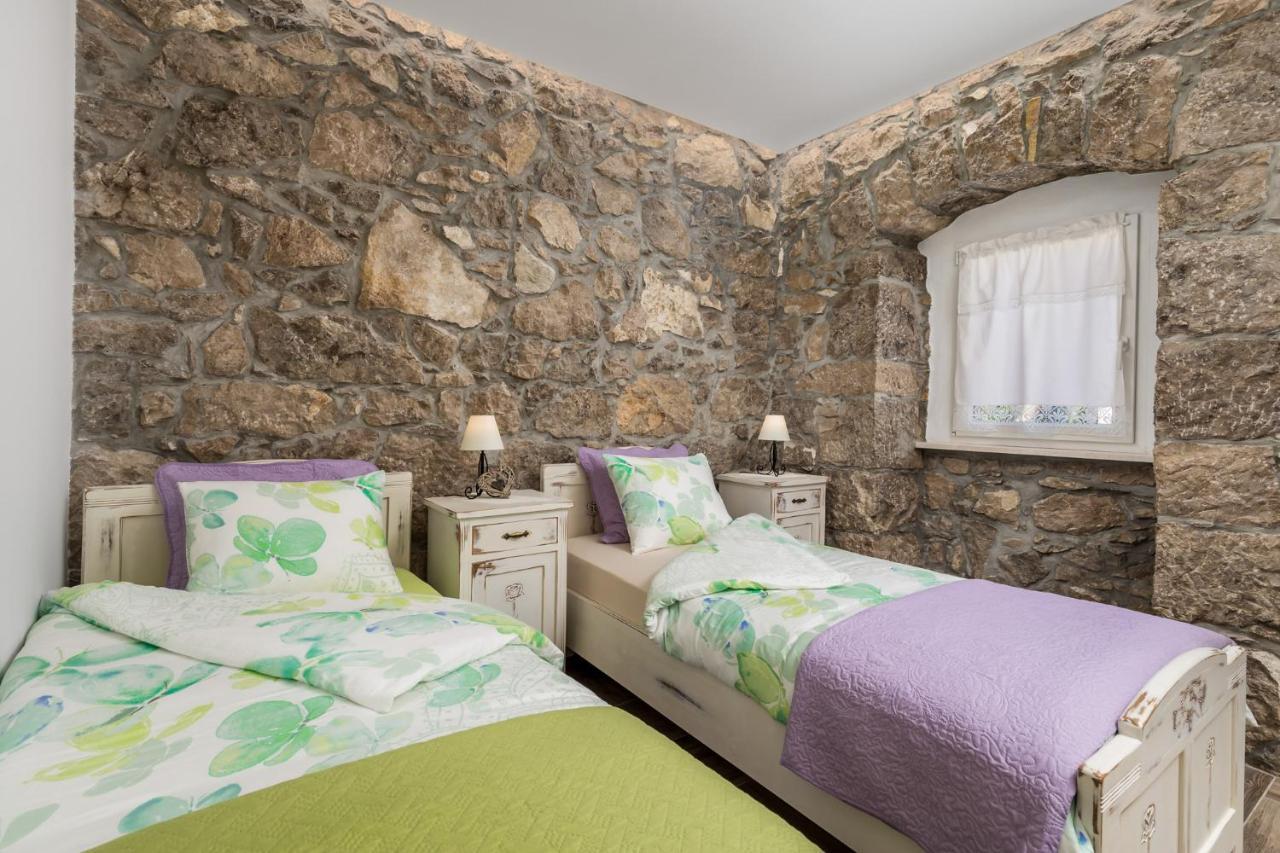 Villa Aurania Vranje エクステリア 写真
